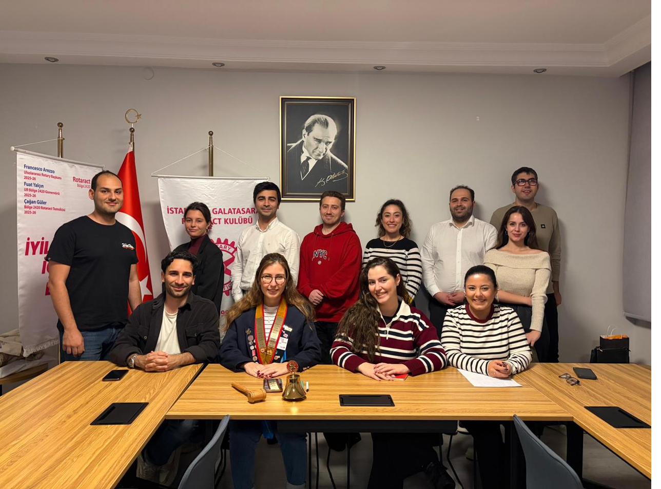 Galatasaray Rotaract toplantısı
